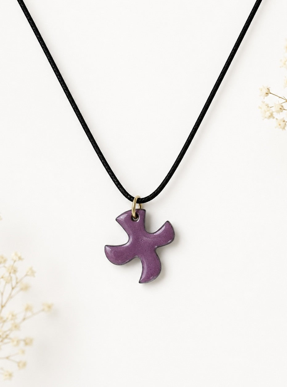 Taizé Kreuz - Taubenanhänger mit Lederschnur