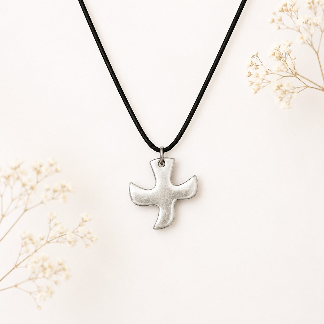 Taizé Kreuz - Taubenanhänger mit Lederschnur