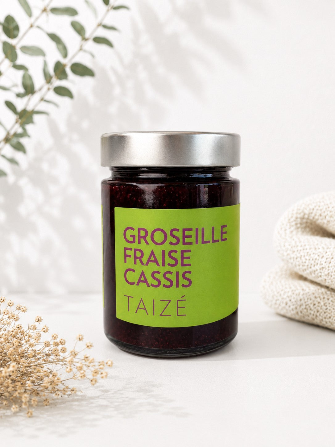 Groseille – Fraise – Cassis Konfitüre aus Taizé
