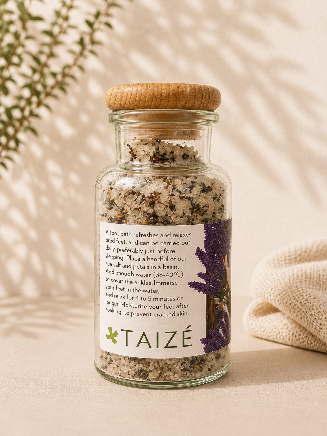 Entspannendes Fußbad  mit Lavendel & Rosmarin  – Taizé